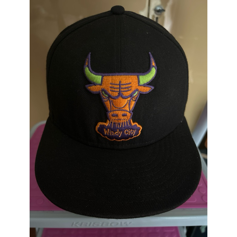 Topi sekon New Era X NBA Bulls Hardwood Classic warna hitam-100%original