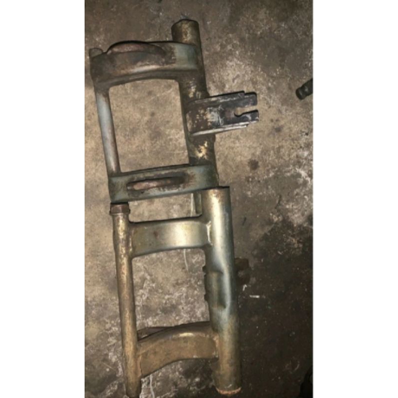 Mounting Arm Honda Vario 110 Karbu/Techno Karbu Original Copotan