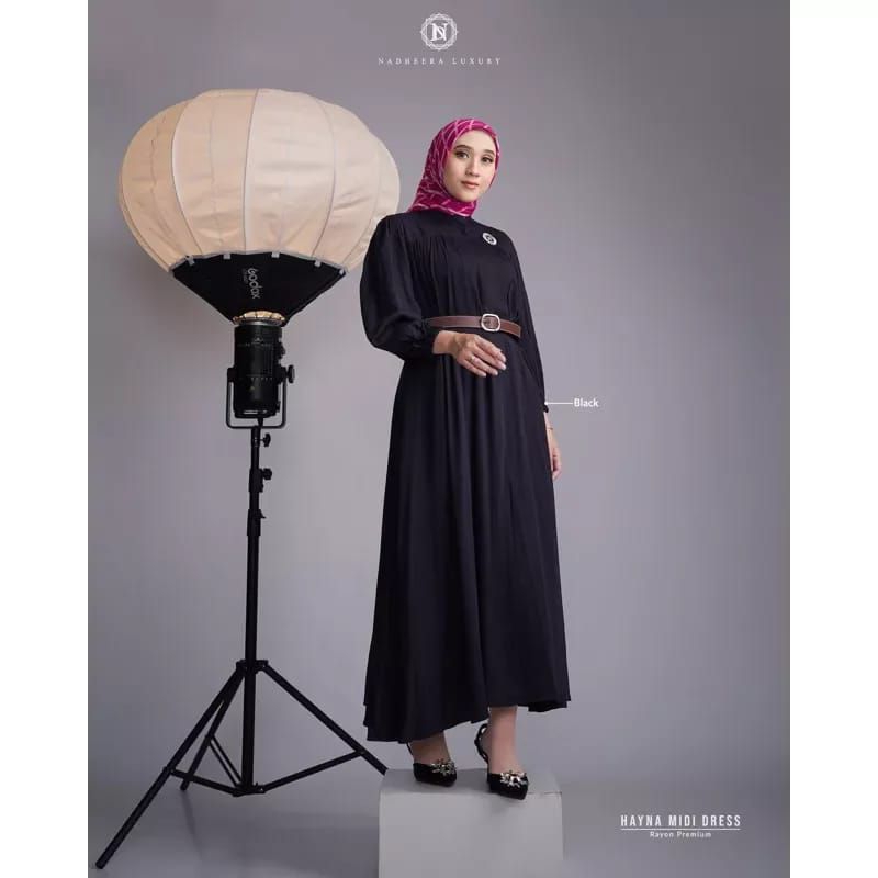 Hayna Midi Dress Nadheera