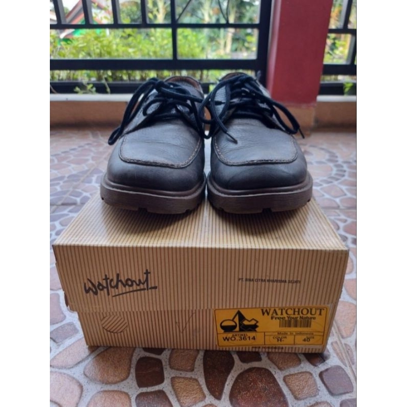 Sepatu Watchout Kulit Formal / Kasual andrigaara