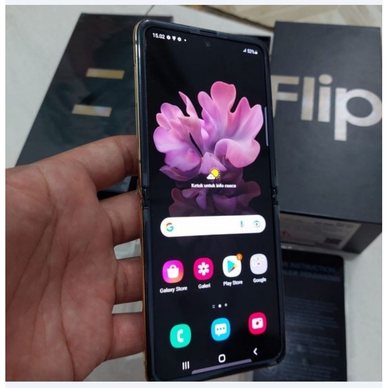Samsung galaxy z flip 256GB bekas second layar retak