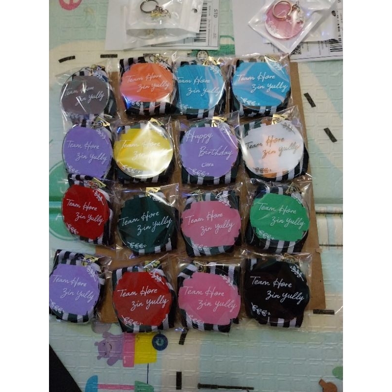 

Grosir Medali Akrilik