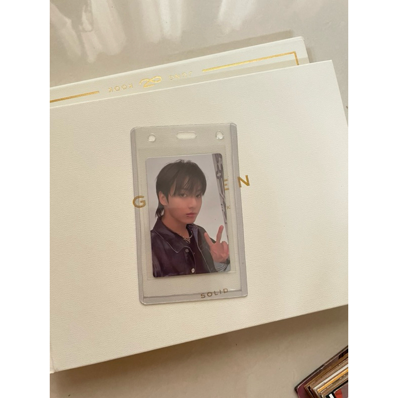 PC official jungkook golden