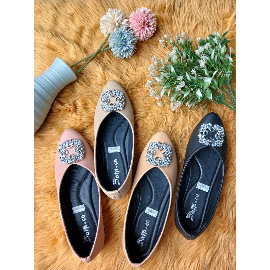 MB 01 SEPATU FLATSHOES WANITA SOLL KARET PREMIUM
