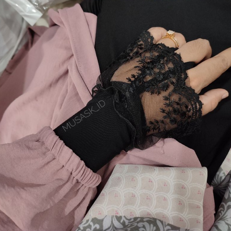 Hemat Banget HANDSOCK CINCIN RENDA BESAR  HANDSOCK RENDA TILE  HANDSOCK UMROH HAJI  HANDSOCK PENGANT