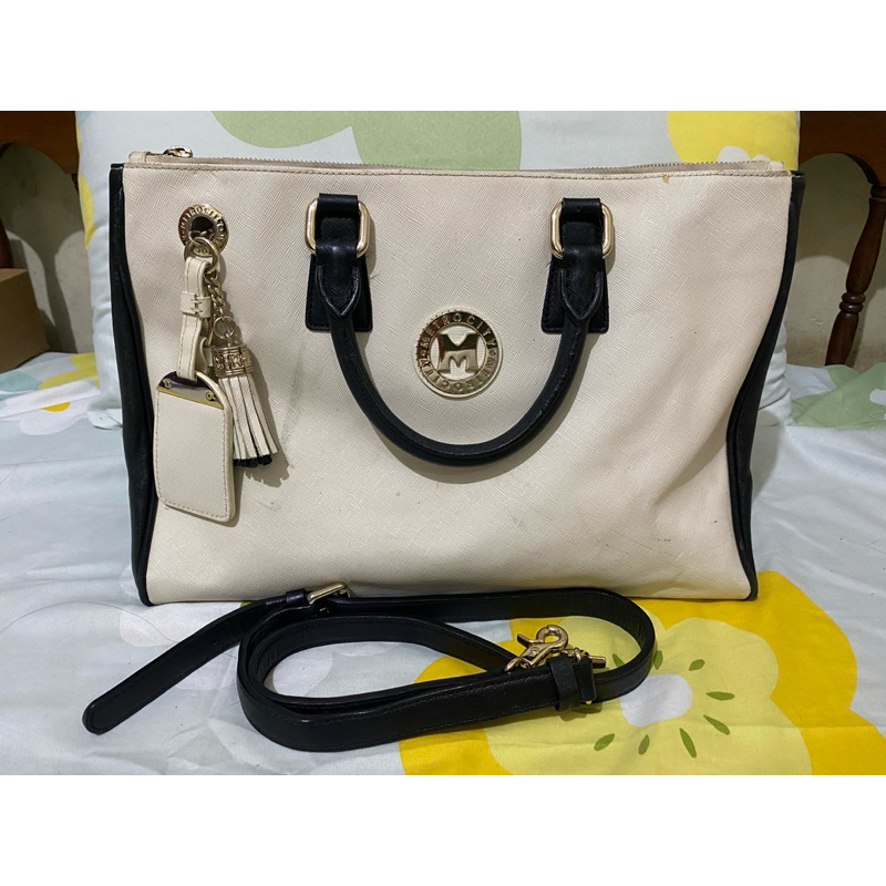 Metrocity hand bag