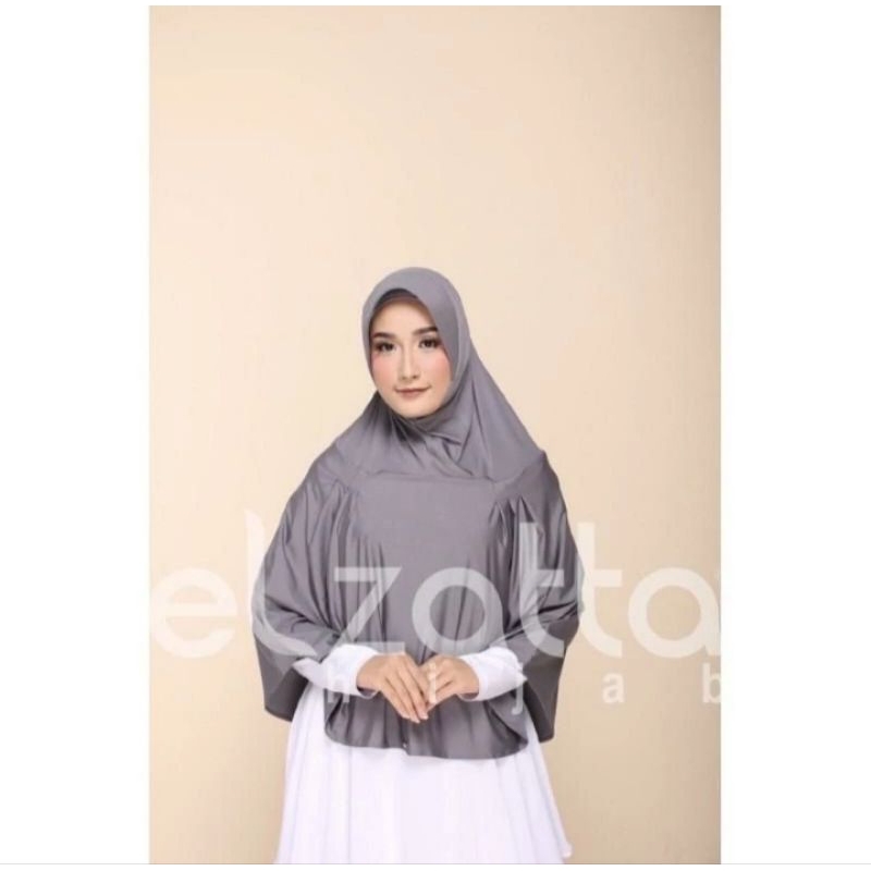 Bergo Elzatta Panjang, Saida Dazatta