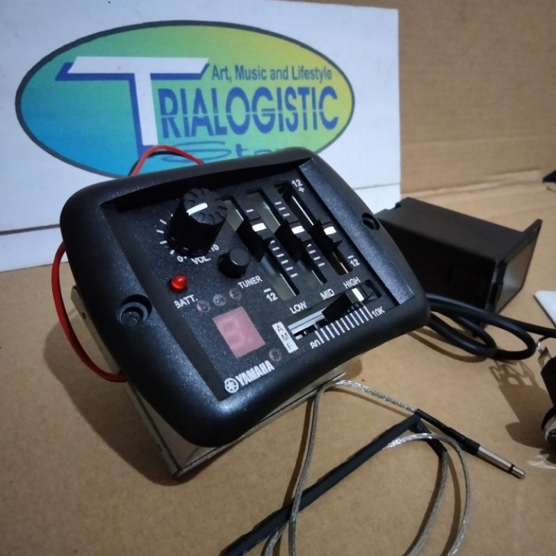 Preamp Pickup Gitar Akustik Yamaha