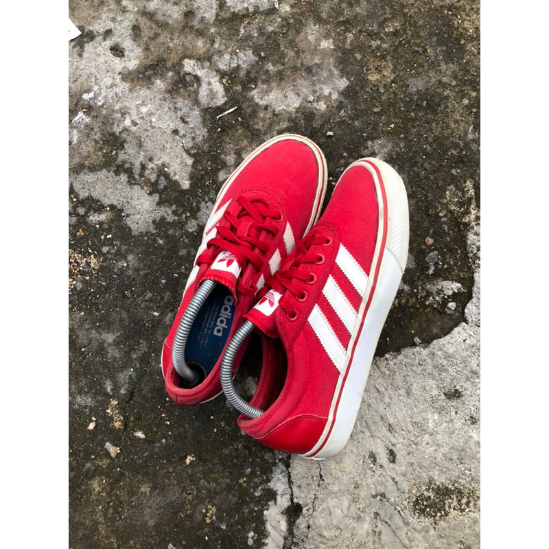 Adidas adiease