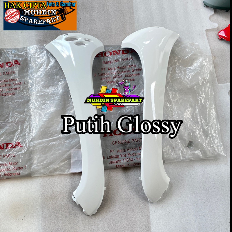 Cover front Sayap body depan Scoopy New K2F 2021 -2023 Putih Glossy