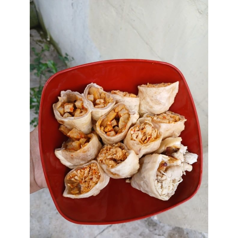 

cireng isi premium sz kecil isi 10