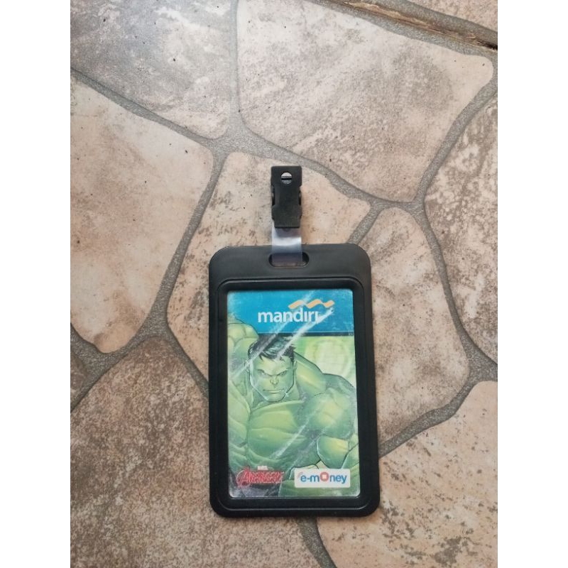 

Tempat id card name tag muat dua kartu plus jepitan penjepit idcard hitam