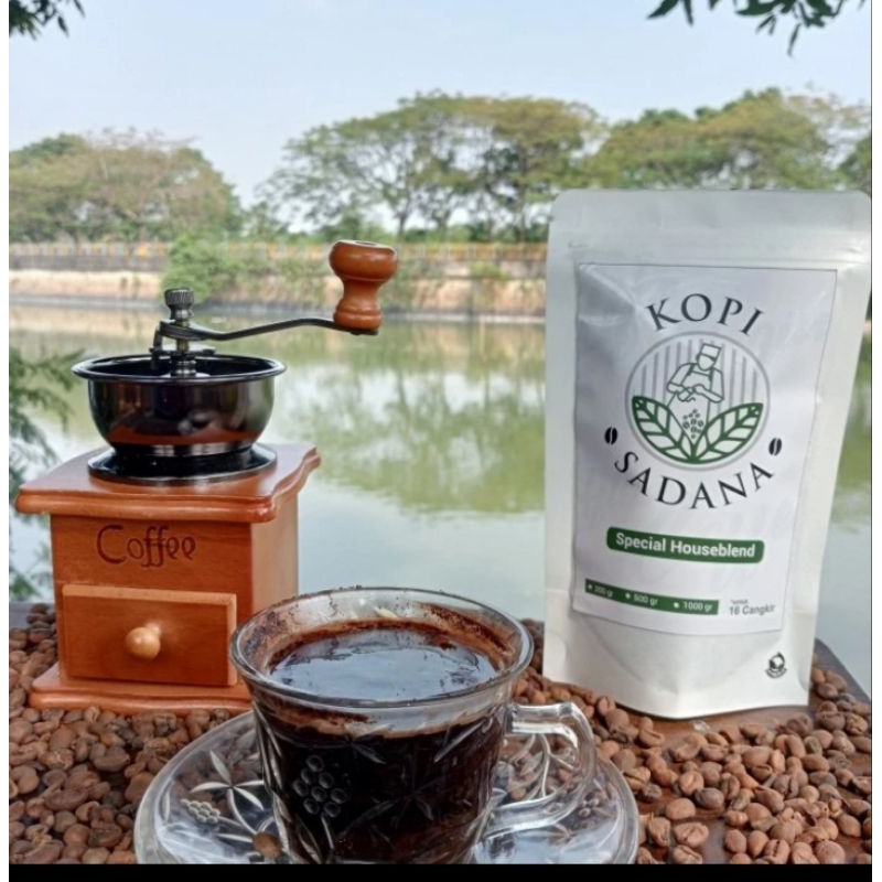 

cofee sadana bubuk_cofee house blend_house blend cofee_bahan es cofee_es cofee_kopi hitam_kopi bubuk sadana_kopi nusantara pemium_kopi bubuk priginal tanpa campuran