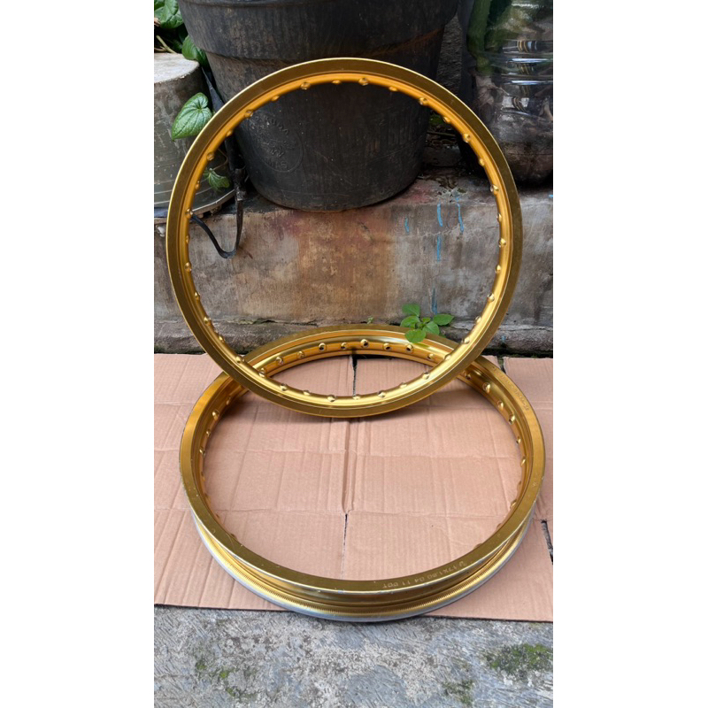 Velg TK Japan ring 17" 1.60 x 1.40 gold original set