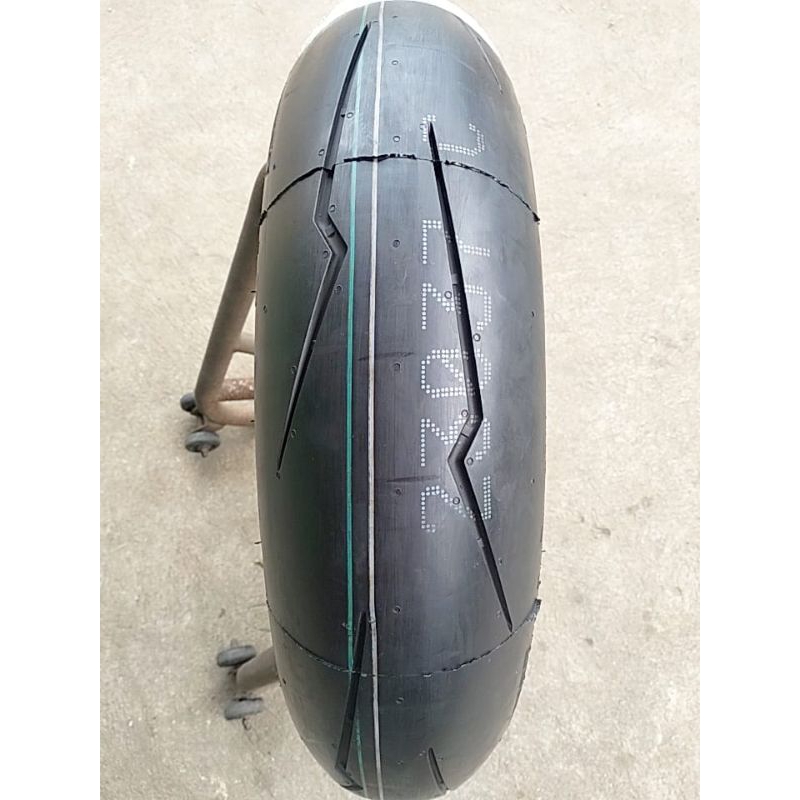 Pirelli Diablo supercorsa 150/60-17