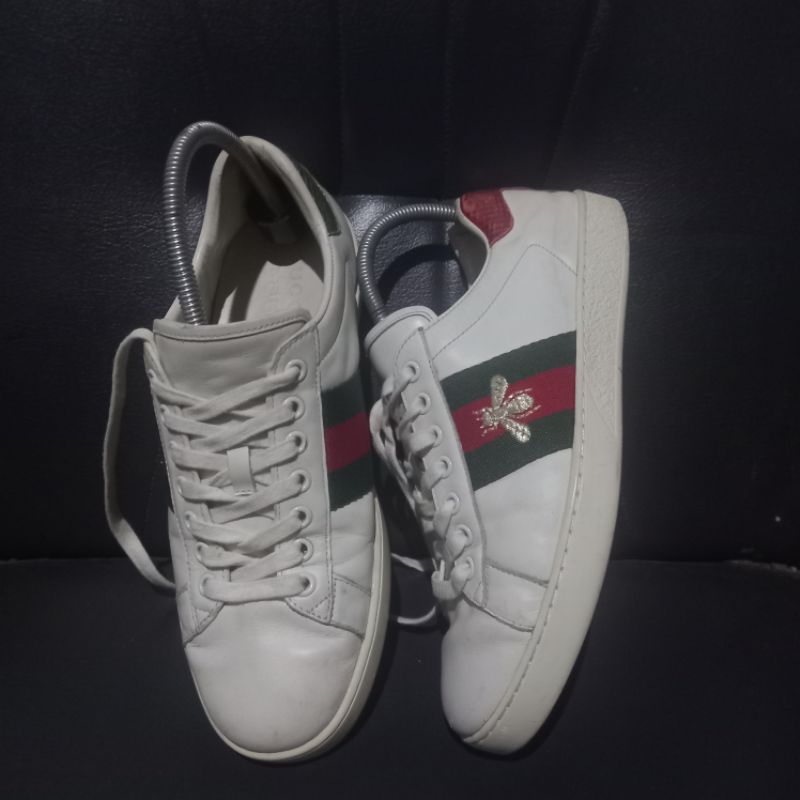 Sepatu Gucci Ace Embroidered Bee Second Original
