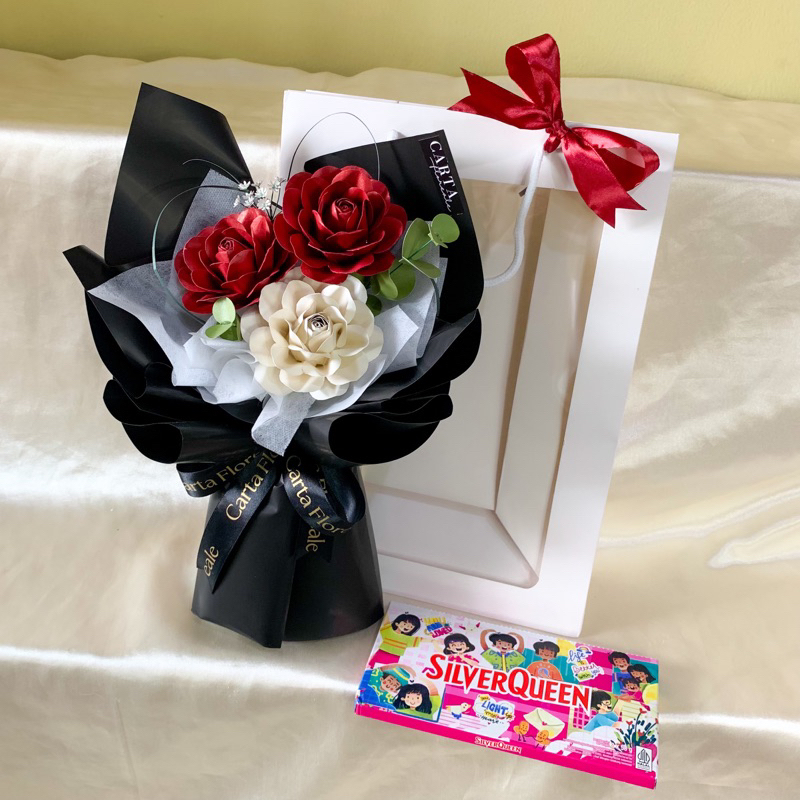 

Love Package Silverqueen Valentine's Gift