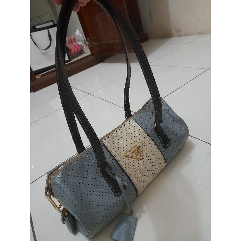 tas prada zipper riri