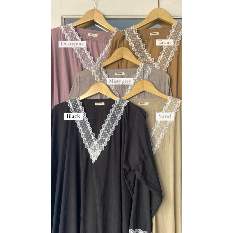 Abaya Sholat Mukena Traveling mini pouch by Ghisnahijab