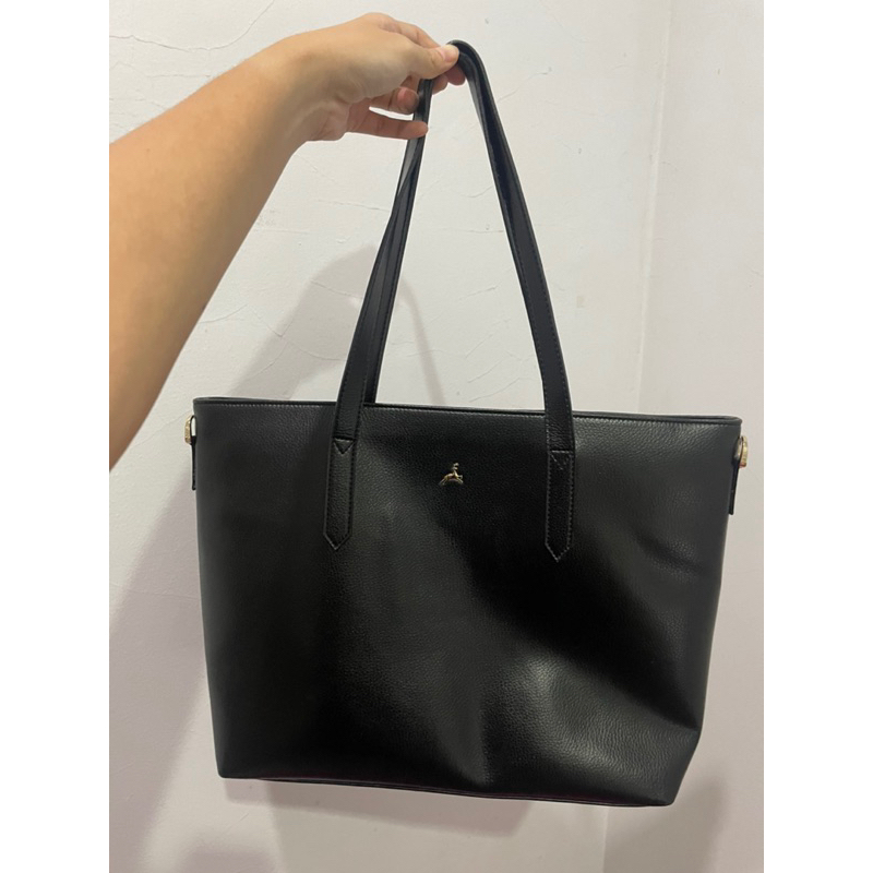 Povilo Kira Tote Bag