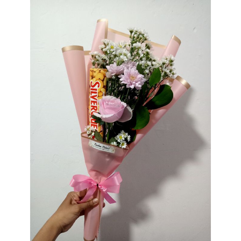 Buket bunga mawar asli segar mix coklat Silverqueen CIMAHI BDG PADALARANG