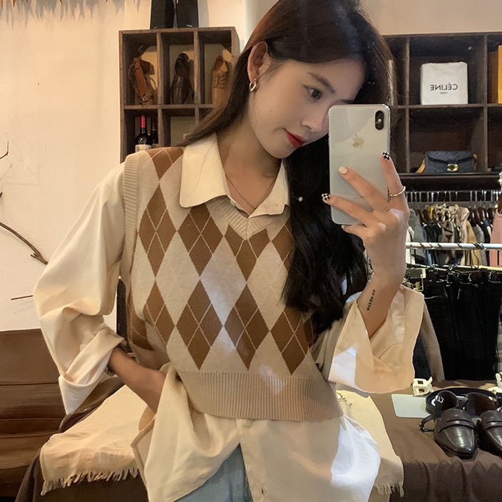 Best Seller Pakaian luar kasual rompi kotakkotak leher V rajutan Korea