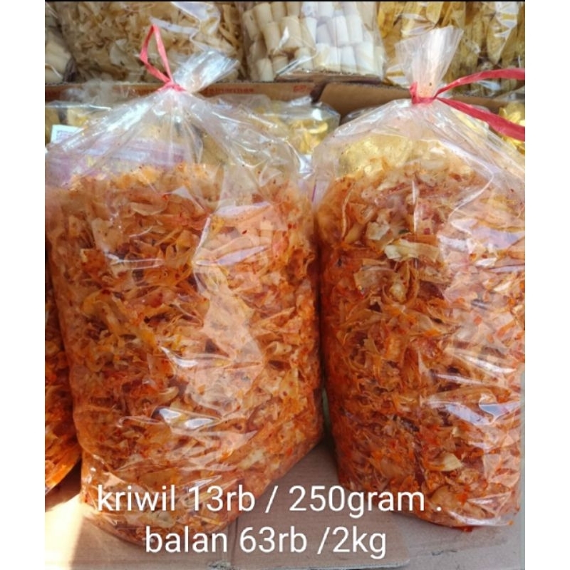 

keripik singkong kriwil ( balan ) berat 2 kilo