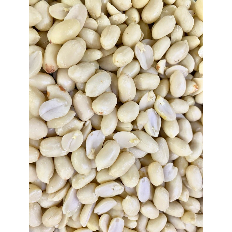 

kacang kupas mentah besar 500 gram