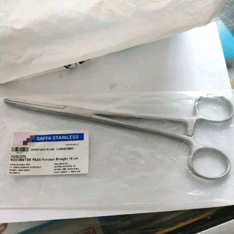 Gunting Operasi Klem Pean Lurus/Bengkok 18cm