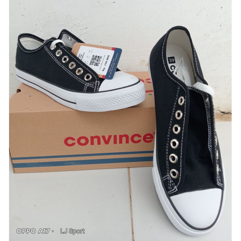 Sepatu Convince