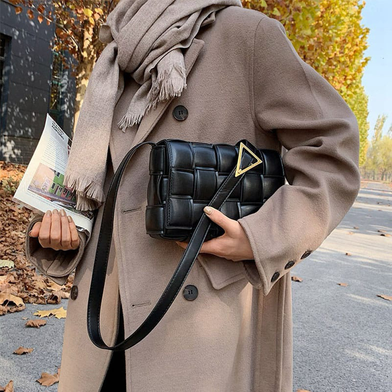 Tas Fashion Tas Selempang Wanita Motif Tali Biasa