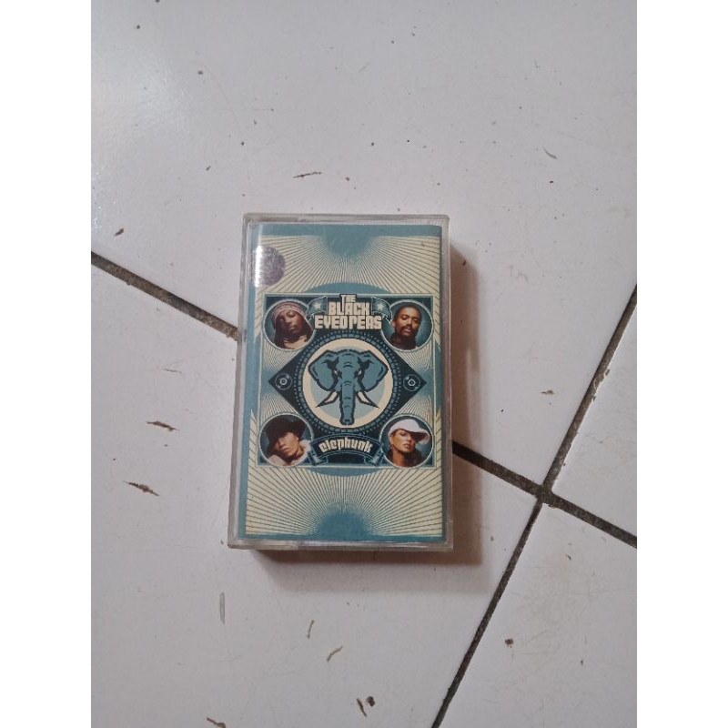 Kaset Black Eyed peas elephunk