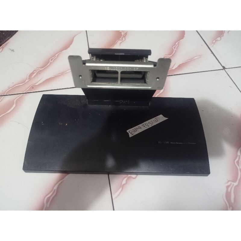 kaki monitor benq fp92 w