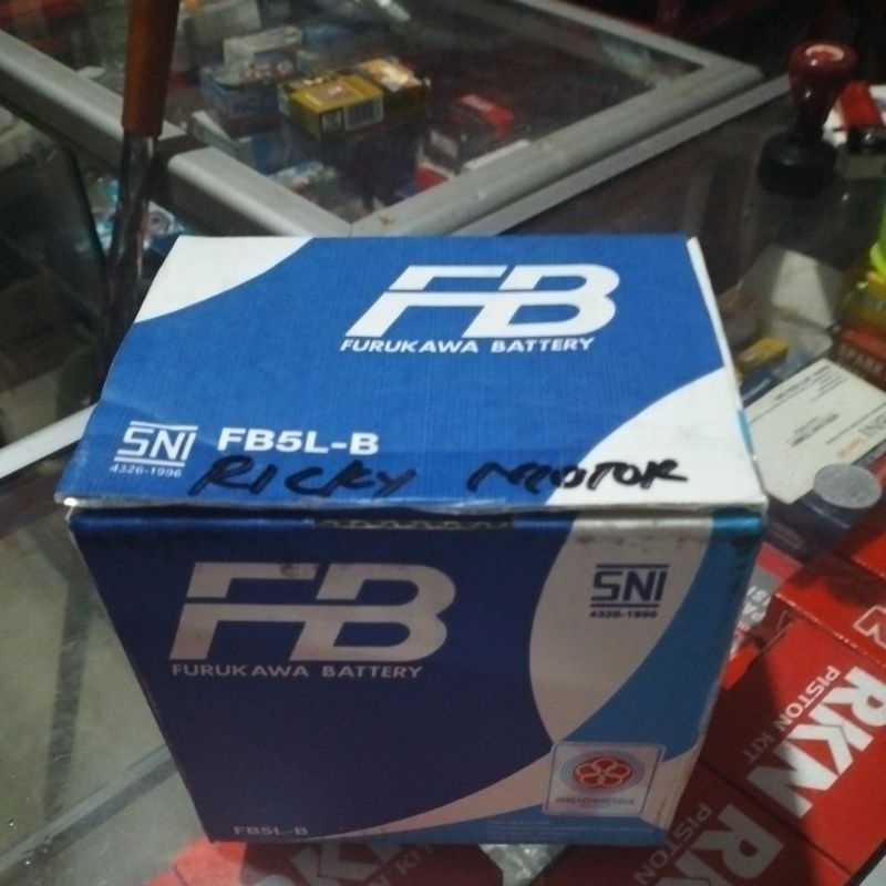 Aki motor metik Mio basah FB original.