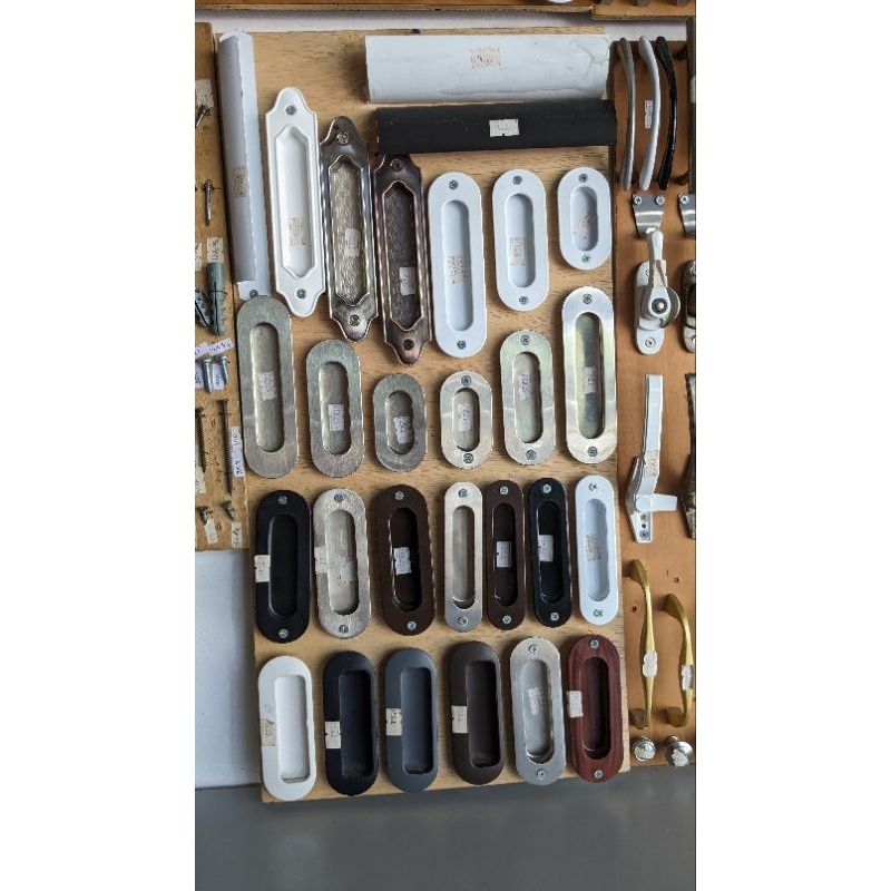Handle kom tanam pintu lemari