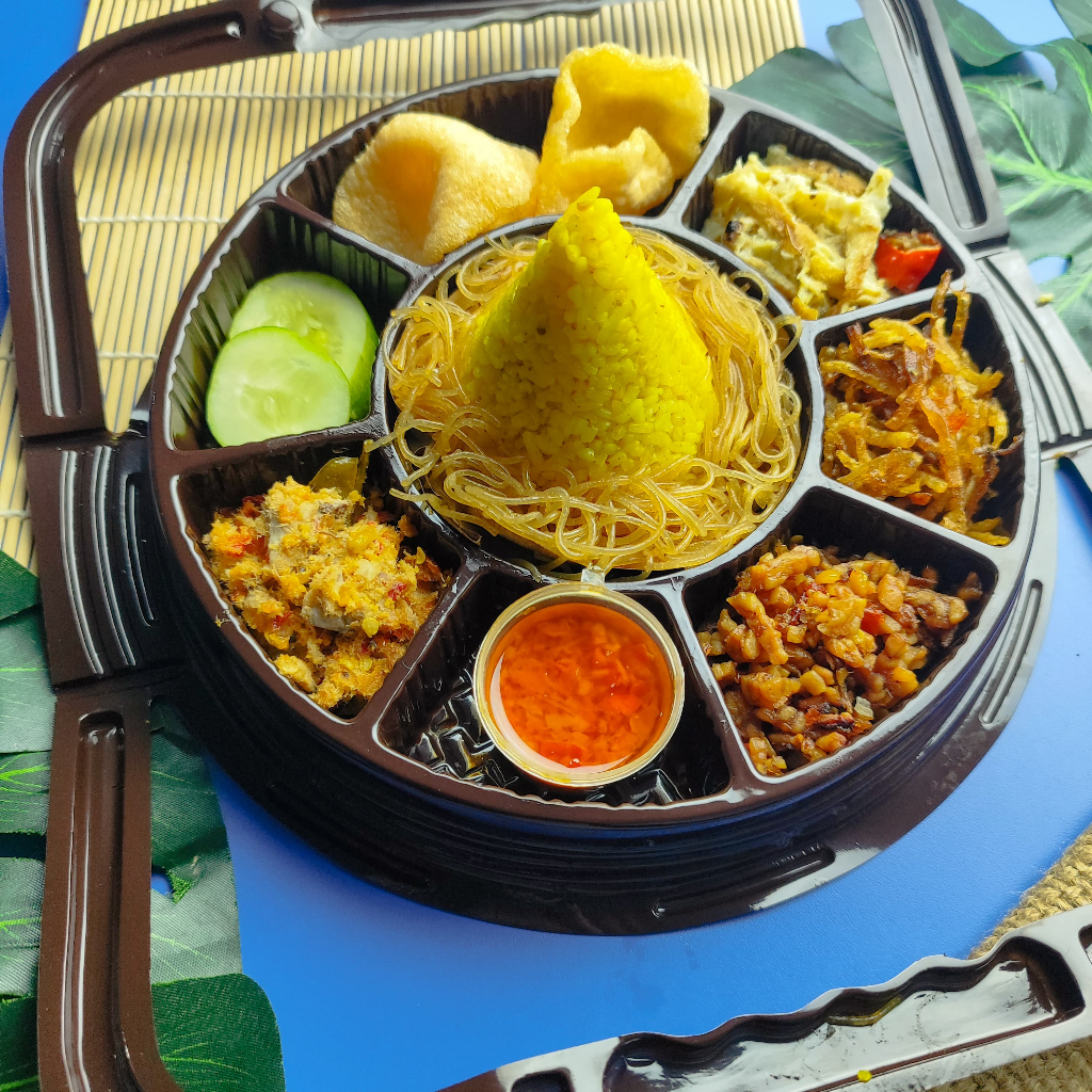 

Tumpeng mini ikan suwir