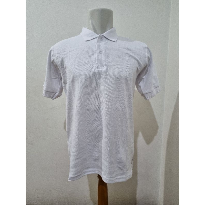 Polo shirt atau wangky polos putih