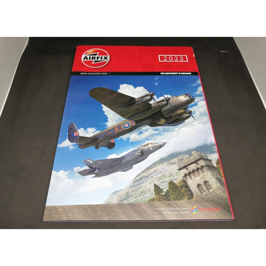 Buku Katalog Pesawat Model Kit Airfix Inggris 2023 Full Color 146 Hlm.