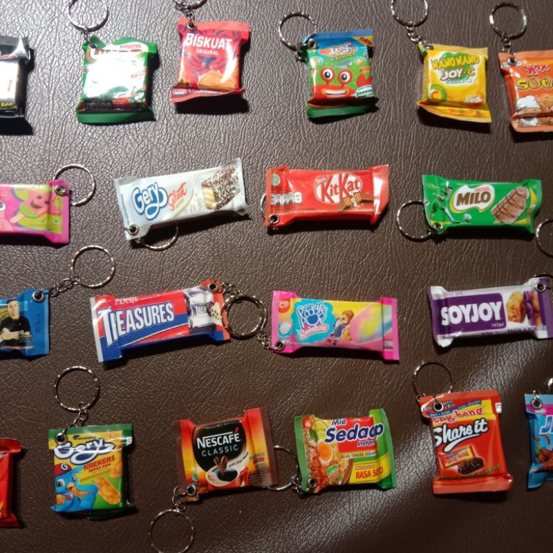 Gantungan Kunci Ganci Snack dan Minuman Ganci Souvenir