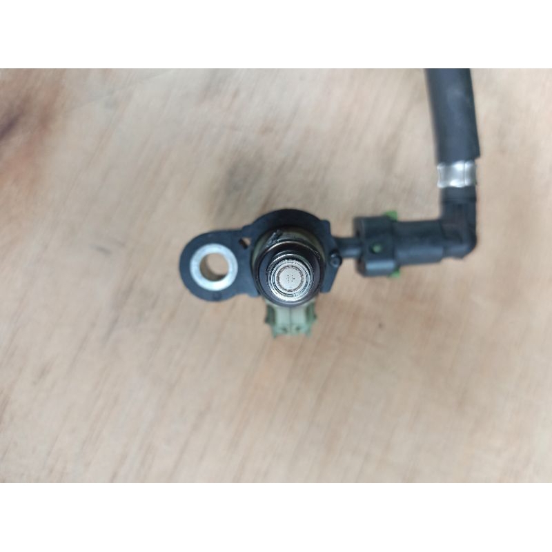 Injektor r15 v3 original 10 hole. /10 lubang. bisa pnp r15 v2 vixion