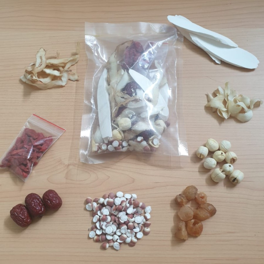 

Tim Ayam Obat Lakbi / Ciakpo 6 macam Herbal / Liu Wei Tang (六味汤)