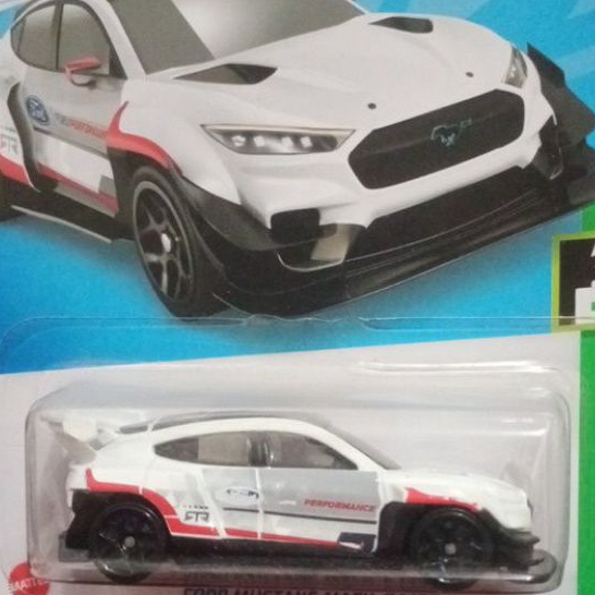 Hot Wheels FORD MUSTANG MACH-E 1400