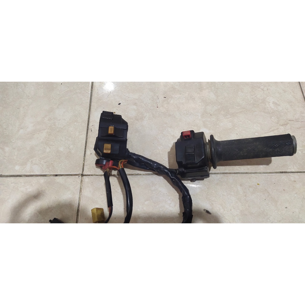 holder  kanan kiri satria 2tak lumba second