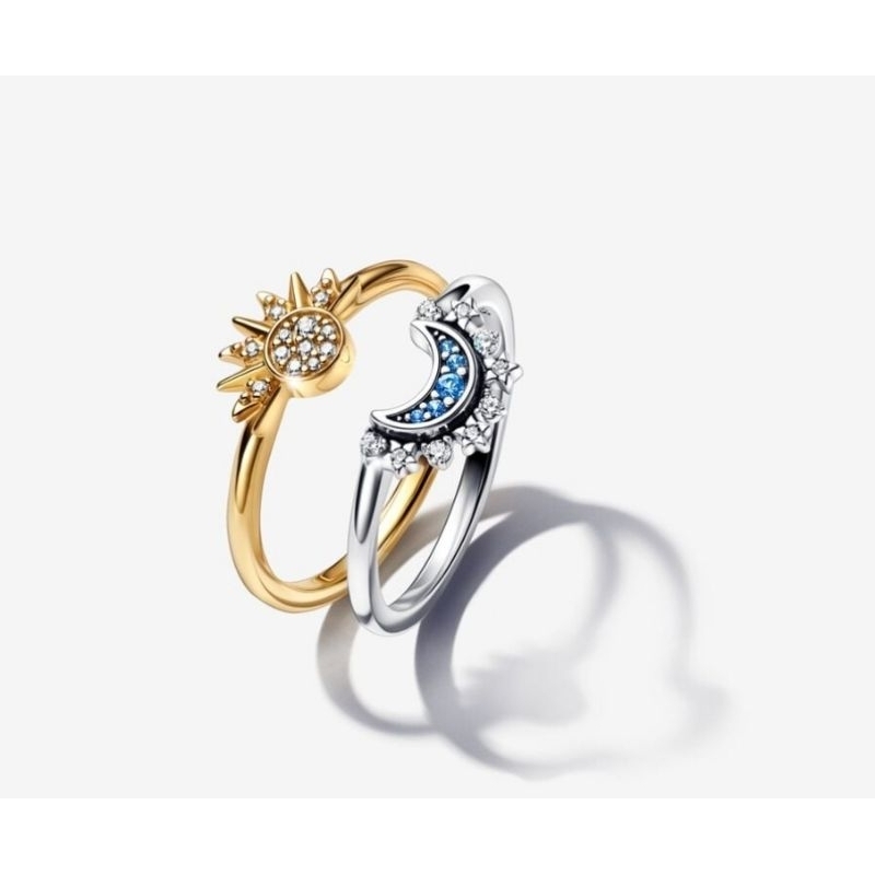 PRELOVED PANDORA SUN AND MOON RING