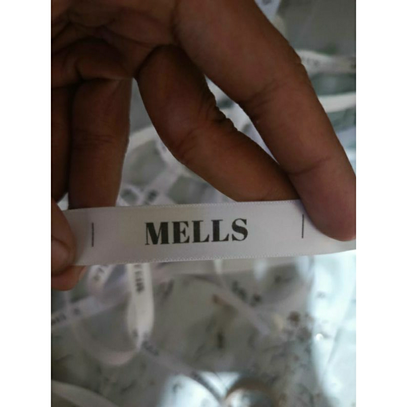 

Label Hijab / Label Baju