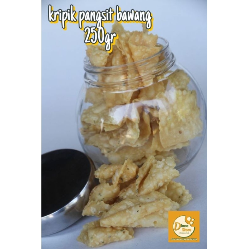 

keripik pangsit bawang / pangsit asin gurih