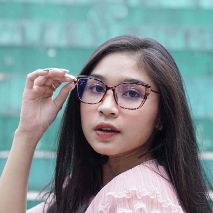 Frame Kacamata Cat Eye 9017 // Premium-kacamata Minus Wanita Untuk Wajah Bulat Pipi Caby
