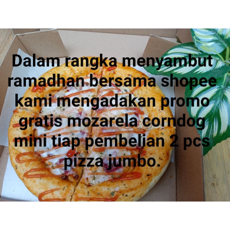 

Pizza jumbo ,murah harga terjangkau dengan topping beef dan 3acqm jenis keju yg nikmat