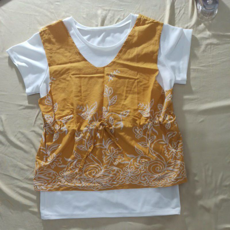 preloved baju atasan wanita set rompi bordir warna aprikot