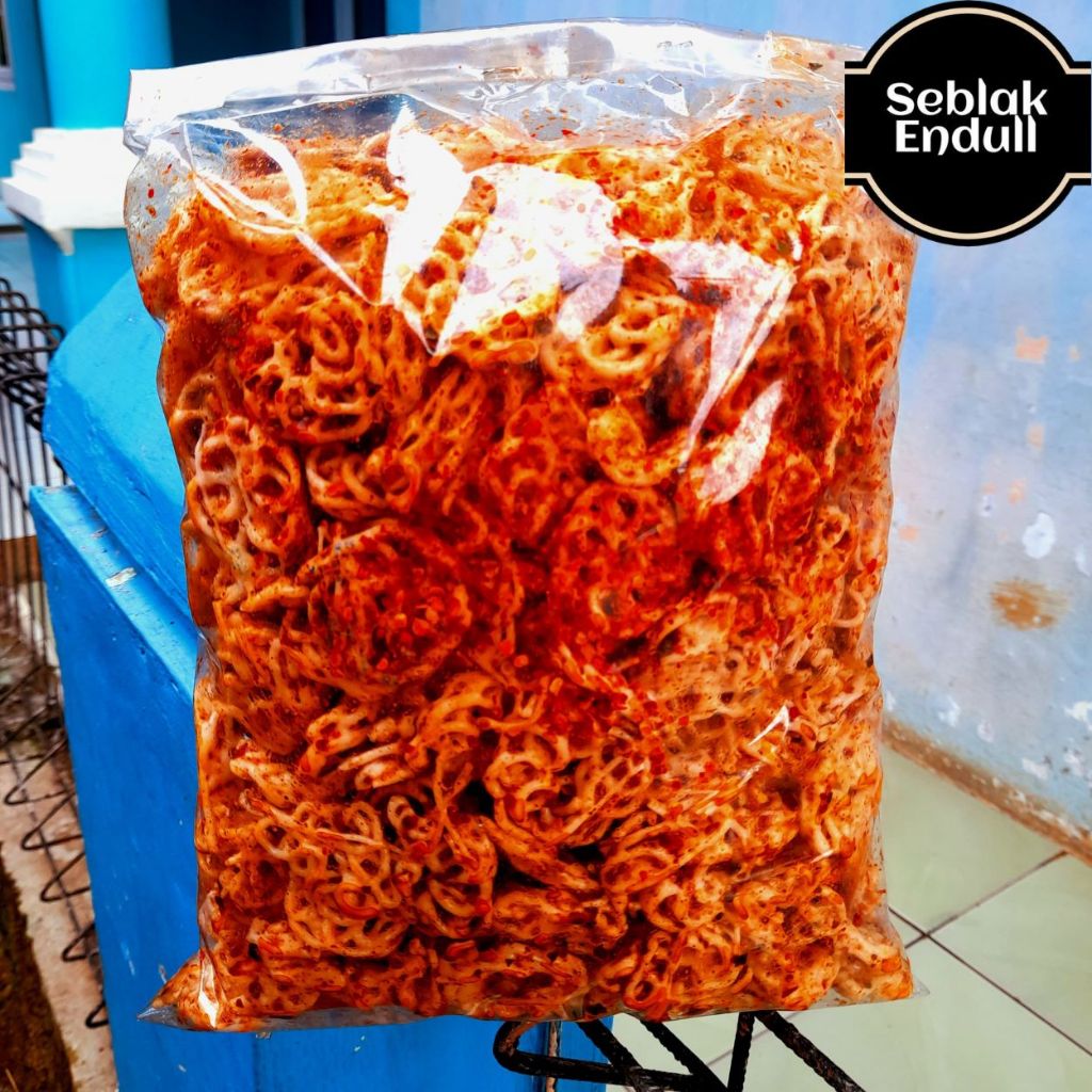 

kerupuk viral kerupuk Rafael kerupuk mawar Seblak pedo pedas daun jeruk isi 1kg